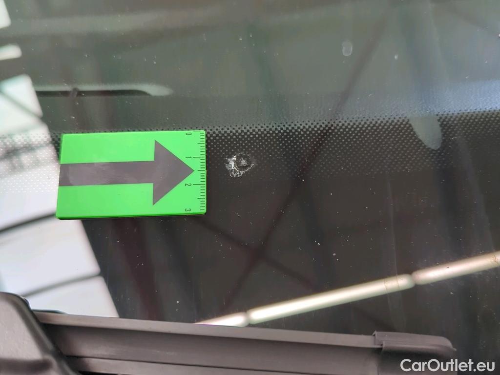  Renault  Clio 1.6 E-Tech 145CP Zen Auto #2