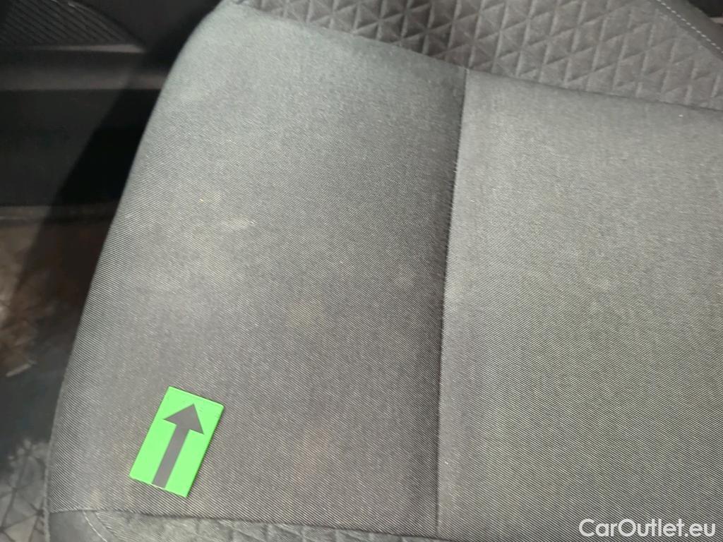  Renault  Clio 1.6 E-Tech 145CP Zen Auto #36