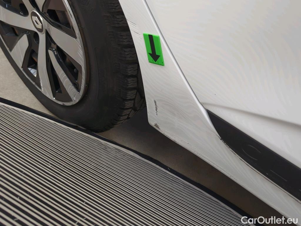  Renault  Clio 1.6 E-Tech 145CP Zen Auto #8