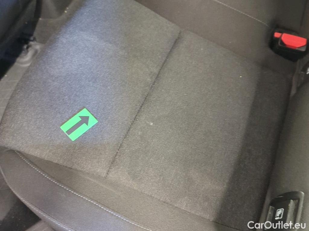  Renault  Clio 1.6 E-Tech 145CP Zen Auto #39