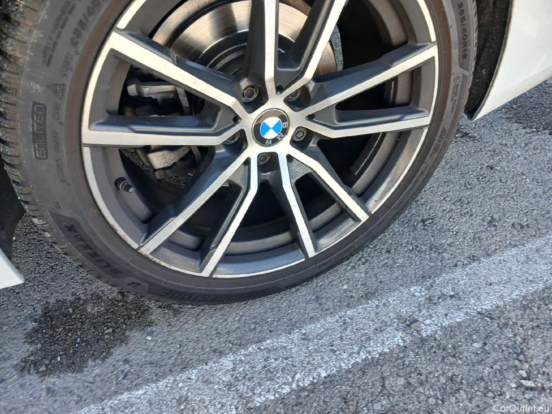  Bmw  Serie 3 BMW  / 2019 / 5P / familiar 320d Auto.Touring #6