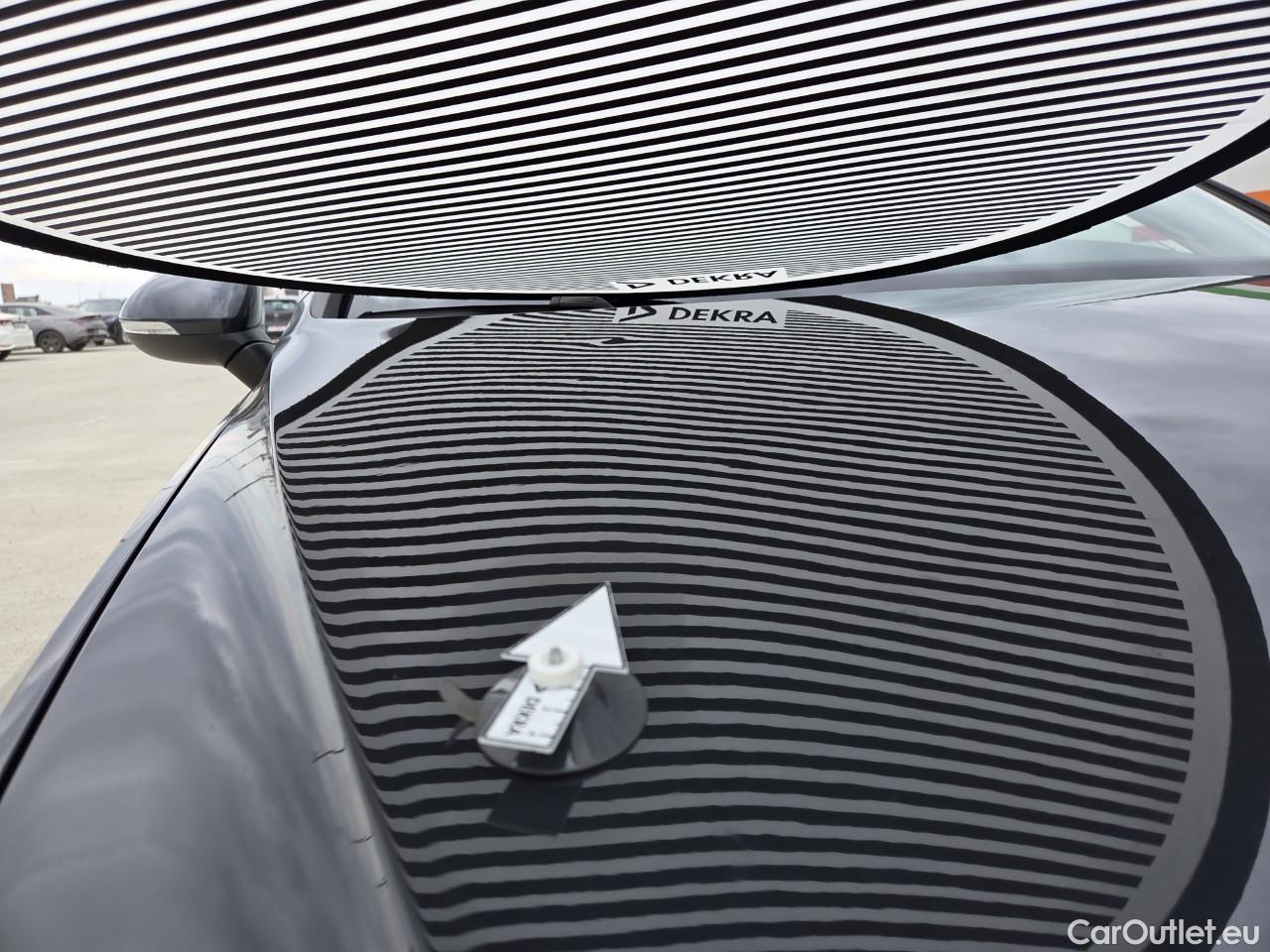  Volkswagen  Passat Advance 1.5 TSI ACT 150 CP #10