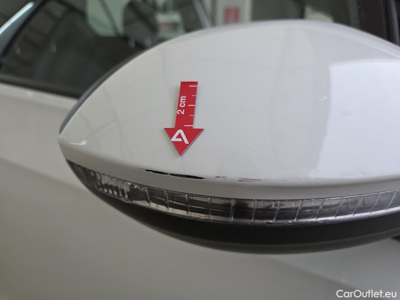  Volkswagen  Golf  Life 1.5 eTSI ACT DSG mild-Hybrid #25