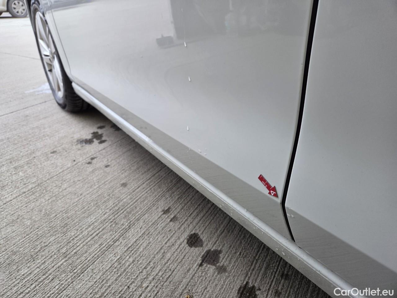  Volkswagen  Golf  Life 1.5 eTSI ACT DSG mild-Hybrid #6