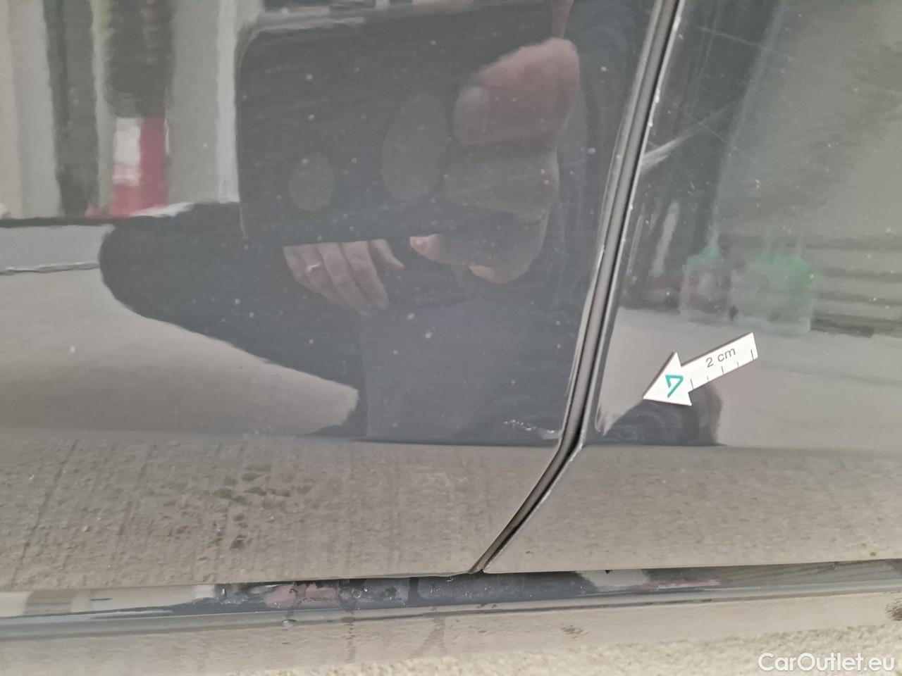  Volkswagen  Golf  Life 1.0 TSI #21