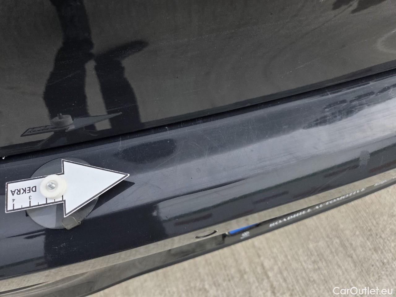  Volkswagen  Golf  Life 1.0 TSI #26