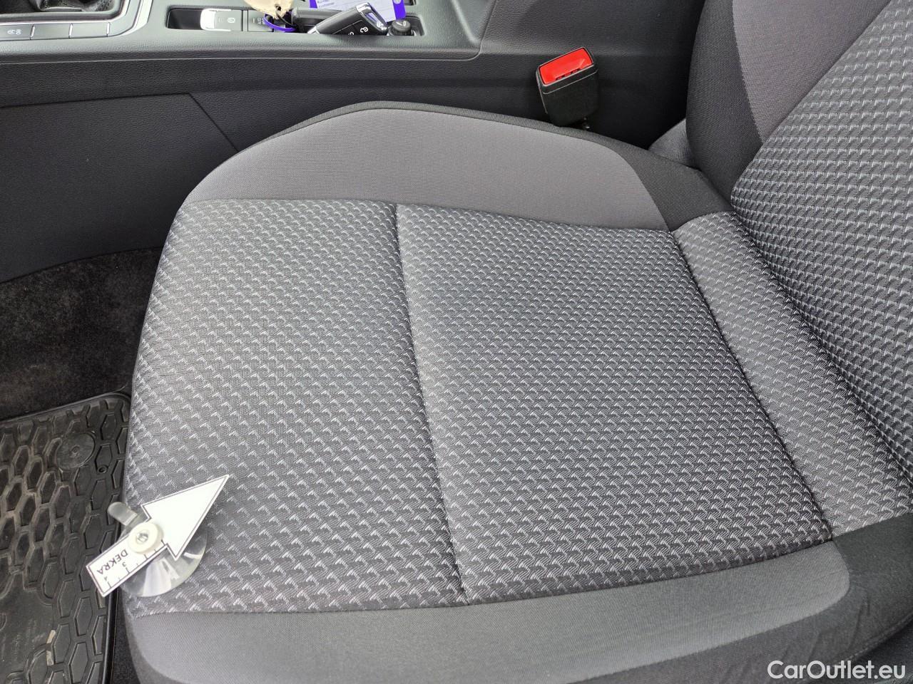  Volkswagen  Passat Advance 1.5 TSI ACT 150 CP #27