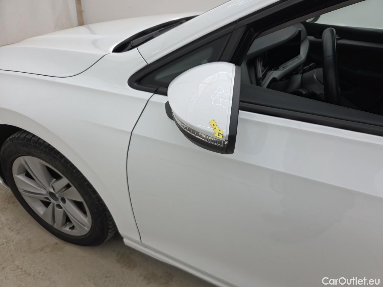  Volkswagen  Golf  Life 1.5 eTSI ACT DSG mild-Hybrid #4