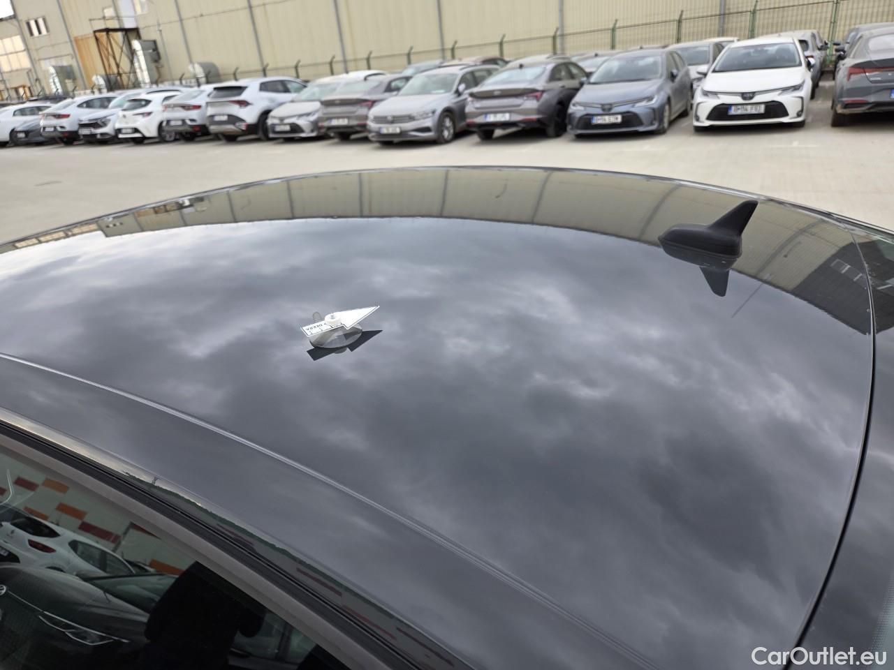  Volkswagen  Passat Advance 1.5 TSI ACT 150 CP #29