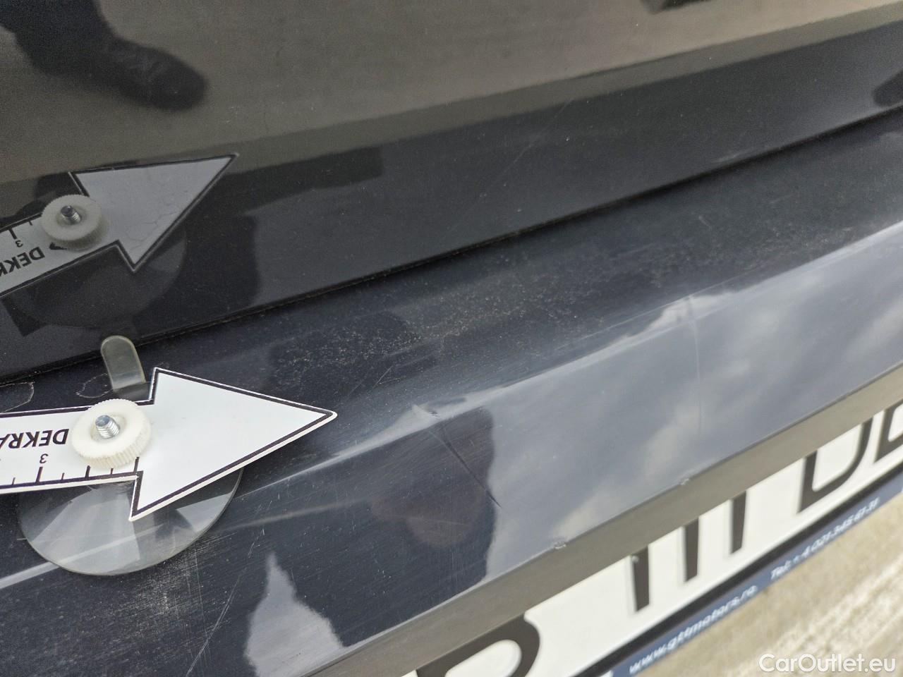  Volkswagen  Passat Advance 1.5 TSI ACT 150 CP #23