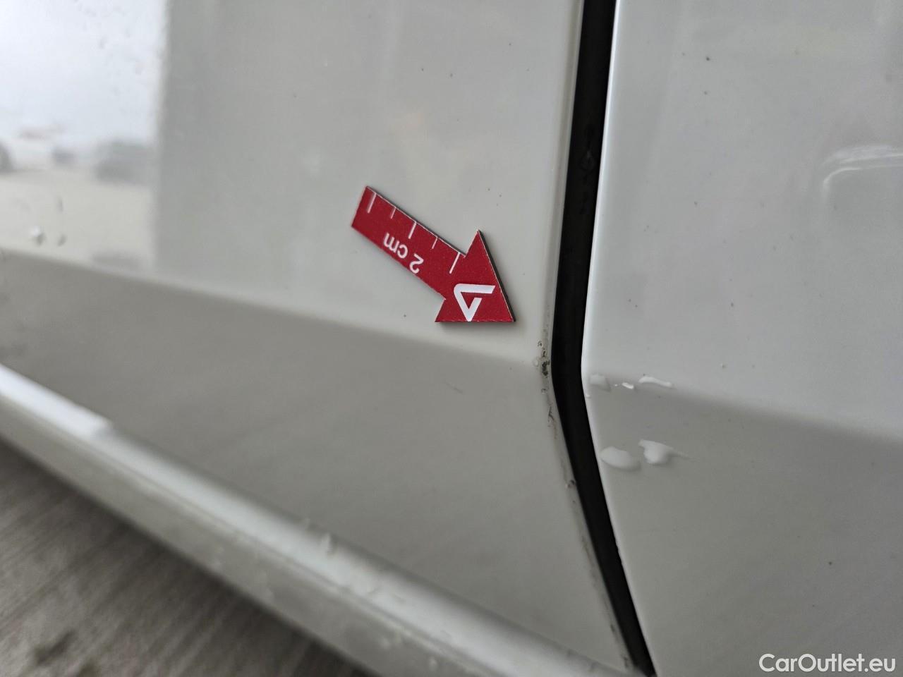  Volkswagen  Golf  Life 1.5 eTSI ACT DSG mild-Hybrid #3