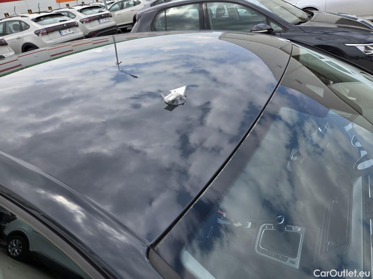  Volkswagen  Passat Advance 1.5 TSI ACT 150 CP #23