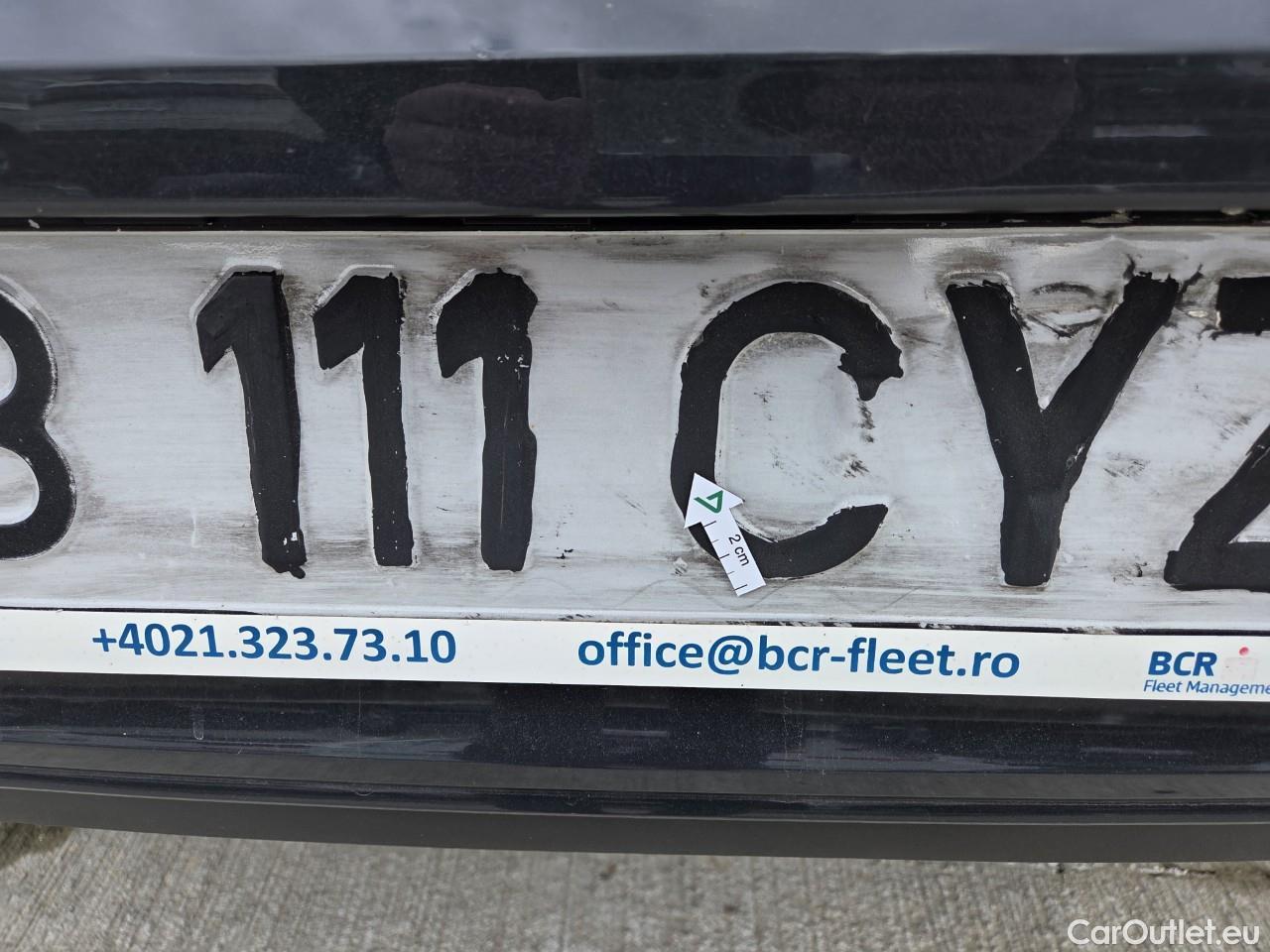  Volkswagen  Passat Advance 1.5 TSI ACT 150 CP #19