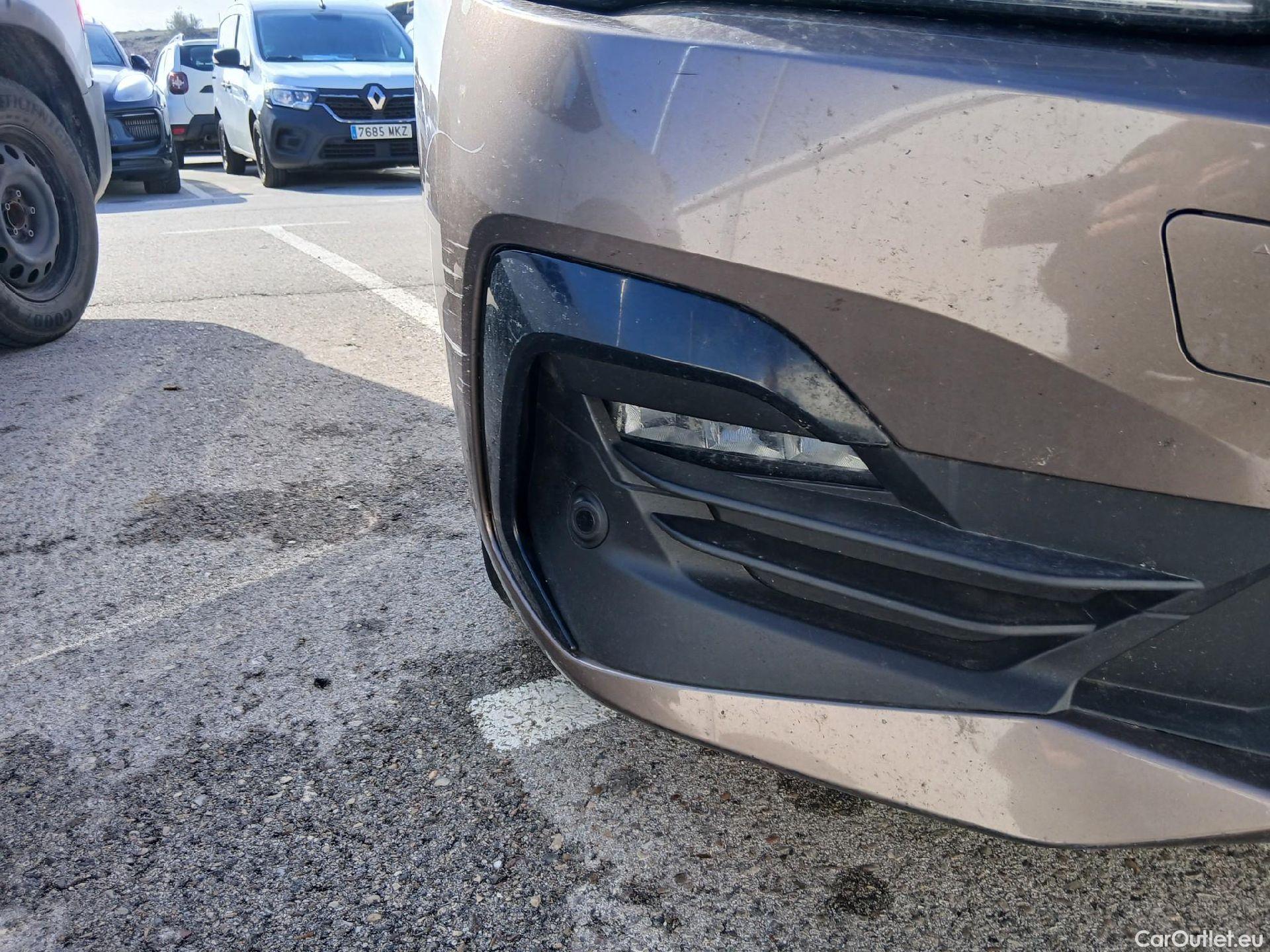  Bmw  Serie 2 BMW  Gran Tourer/2018/5P/monovolumen compacto 218d Business #4