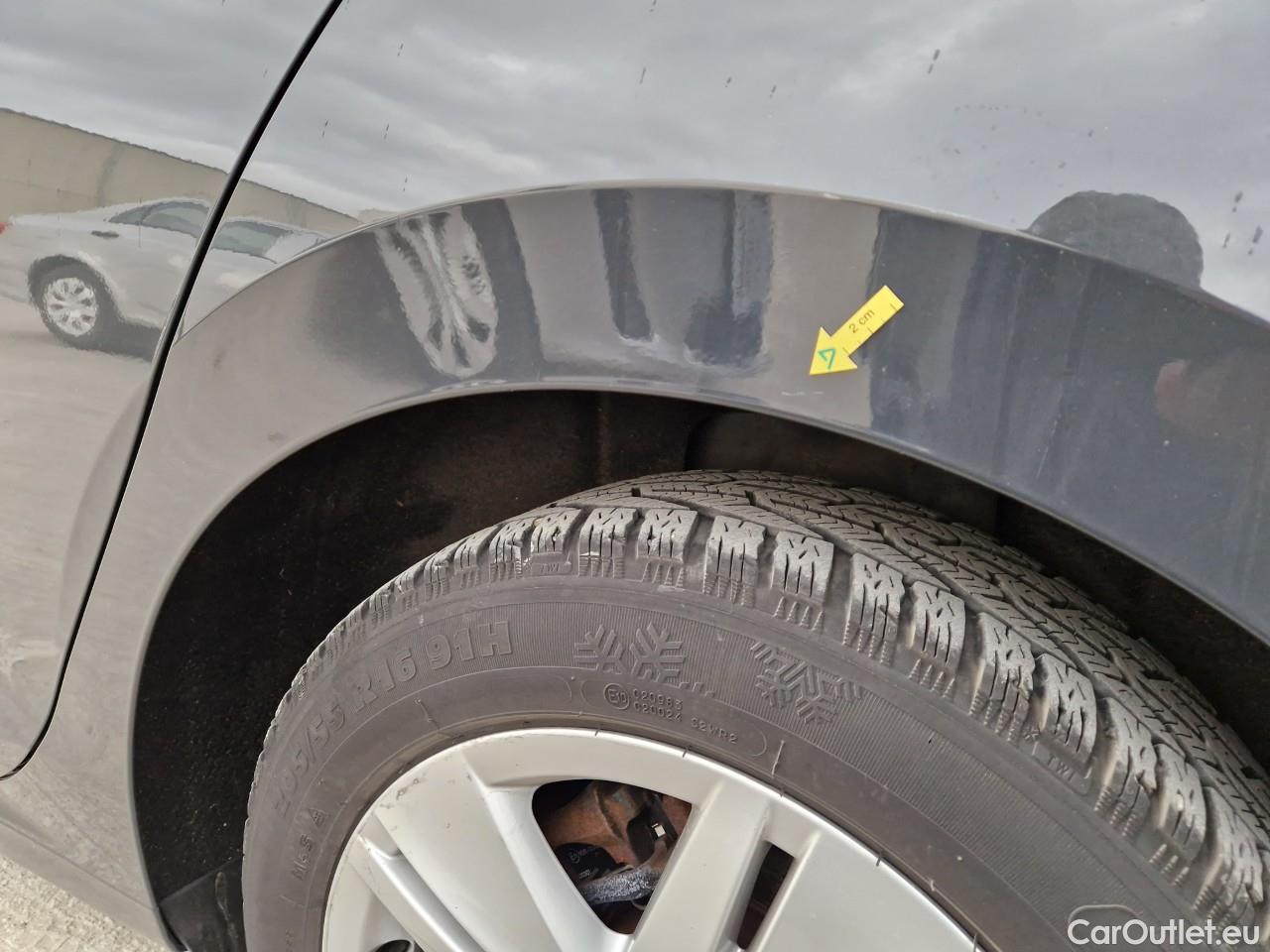  Volkswagen  Golf  Life 1.0 TSI #17