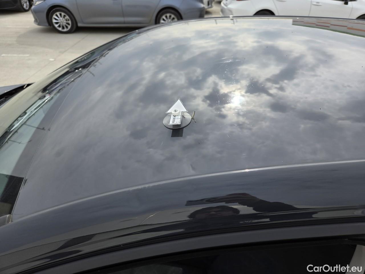  Volkswagen  Golf  Life 1.0 TSI #33