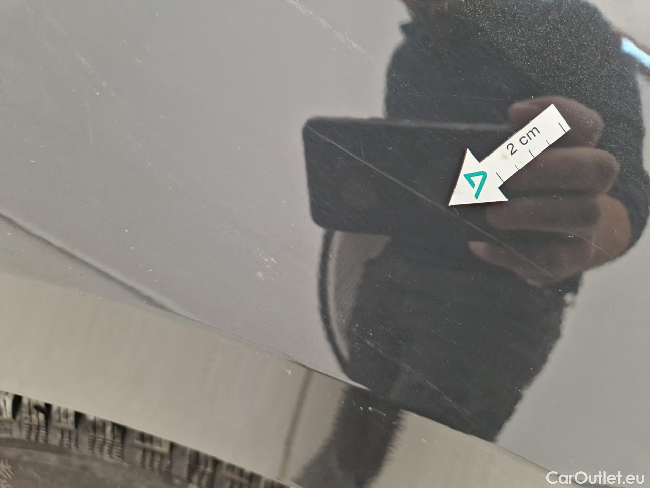  Volkswagen  Golf  Life 1.0 TSI #38