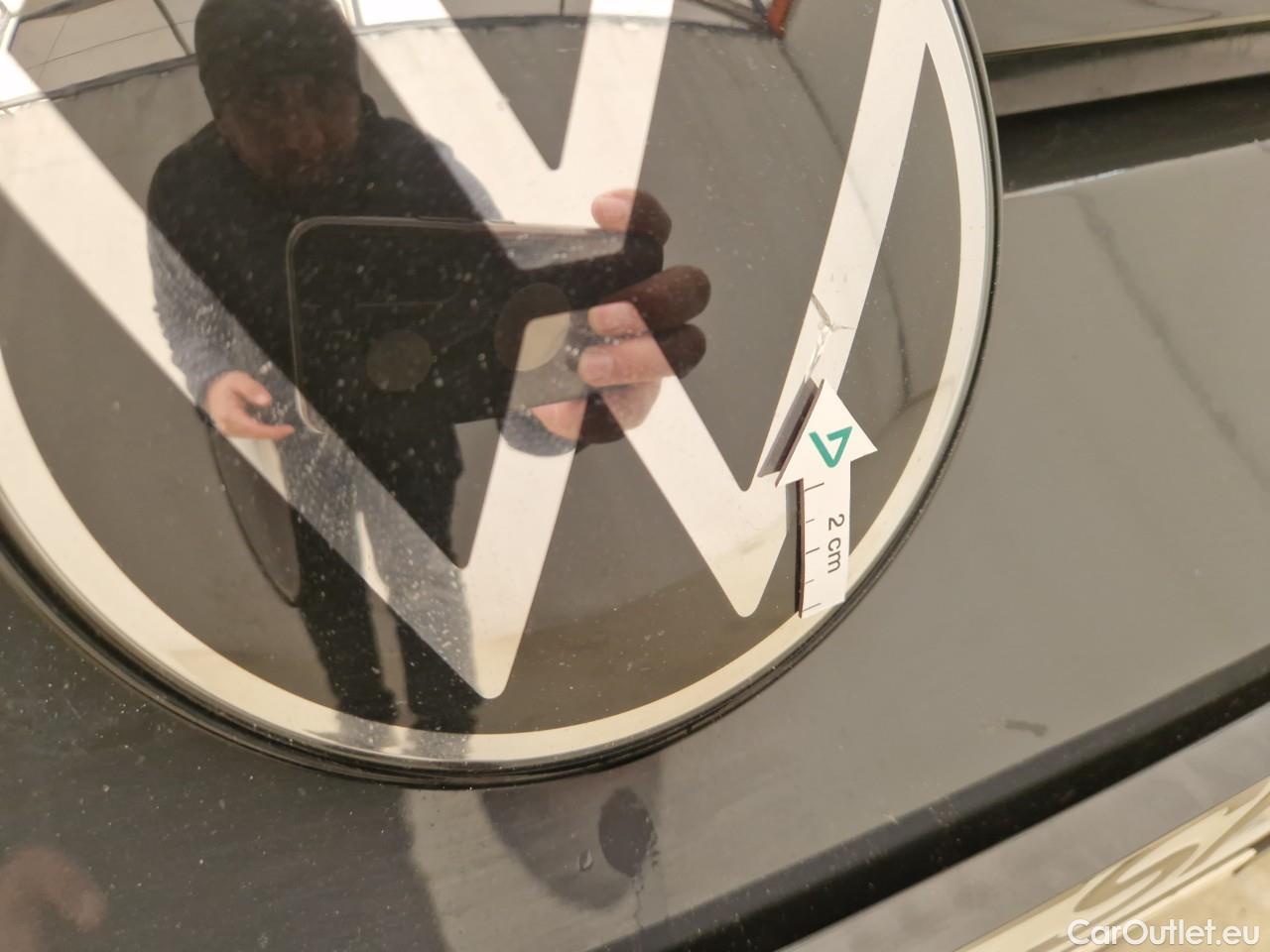  Volkswagen  Golf  Life 1.0 TSI #10