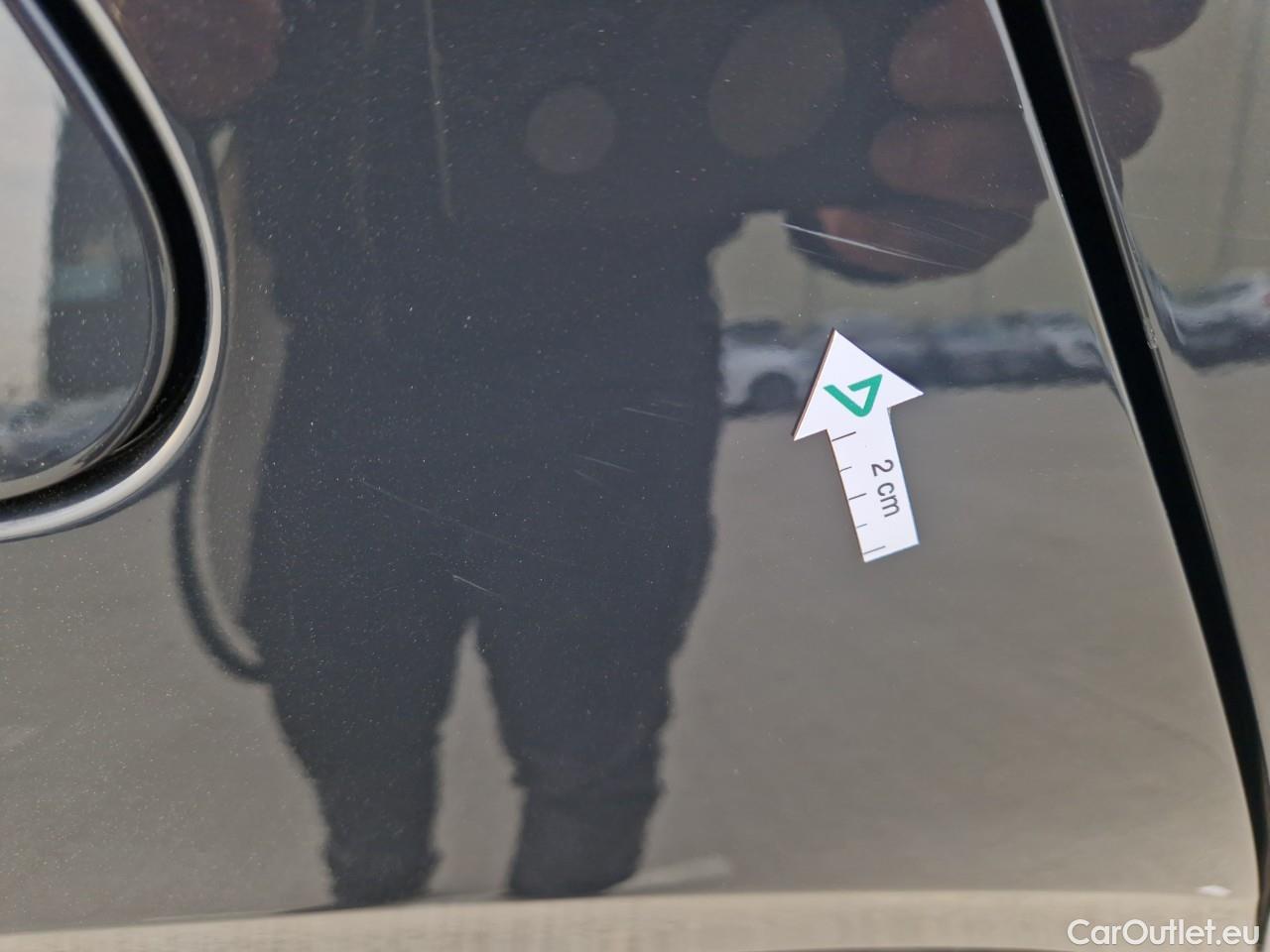  Volkswagen  Golf  Life 1.0 TSI #26