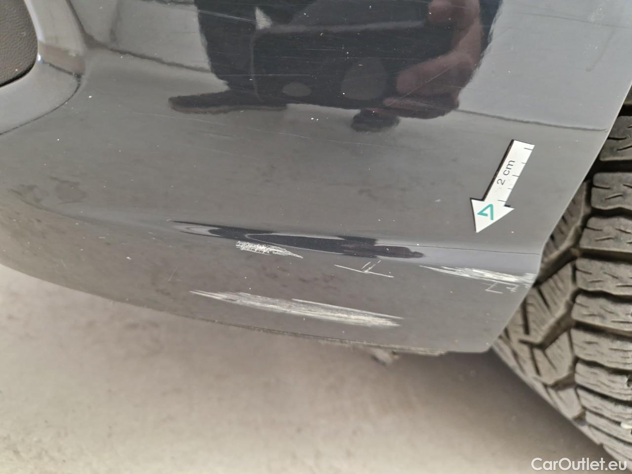  Volkswagen  Golf  Life 1.0 TSI #9