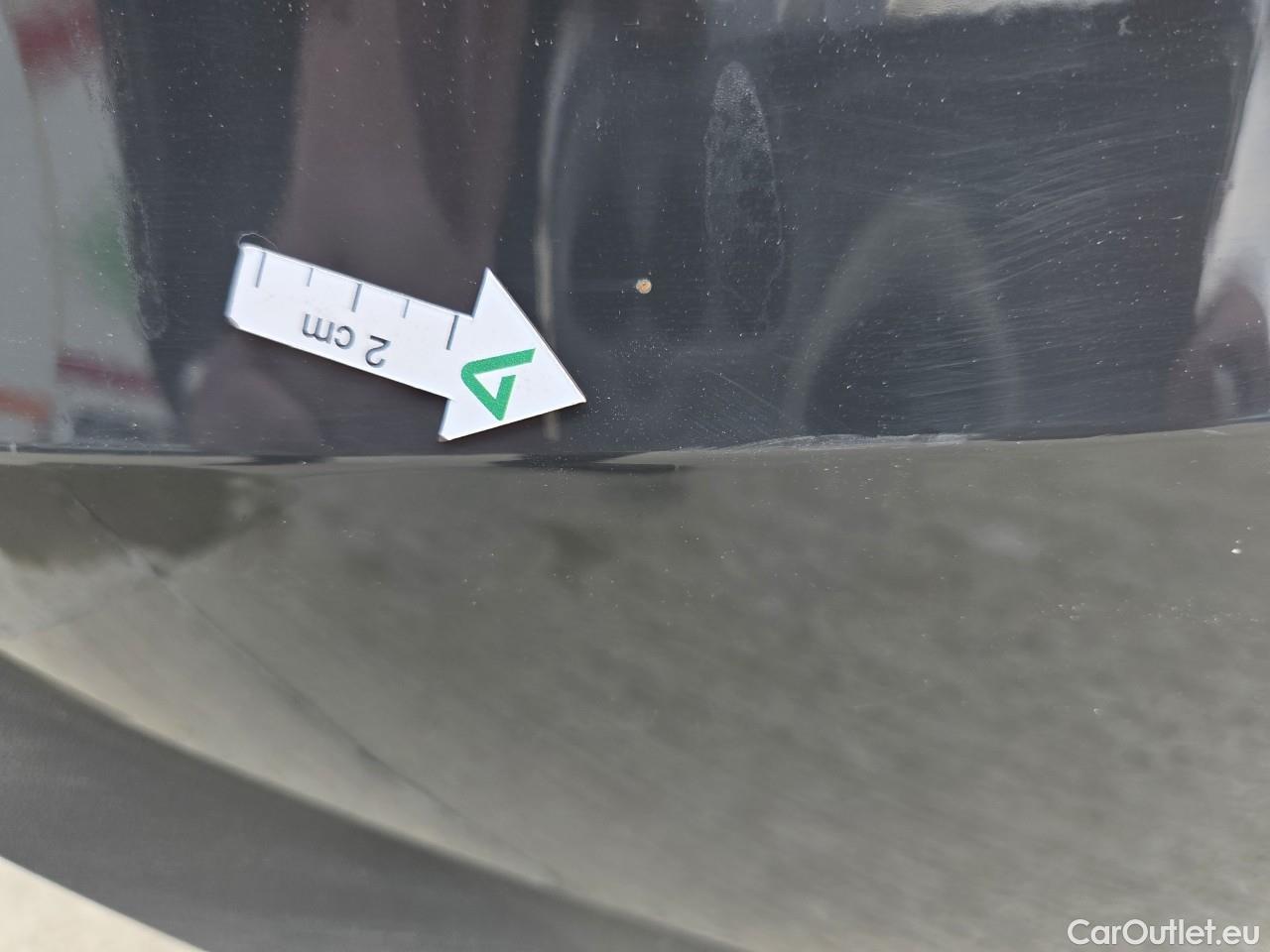  Volkswagen  Golf  Life 1.0 TSI #25