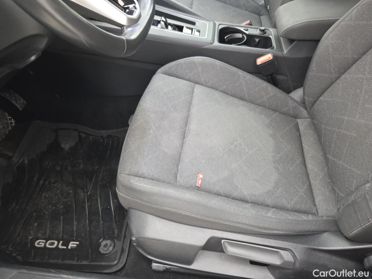  Volkswagen  Golf  Life 1.5 eTSI ACT DSG mild-Hybrid #15