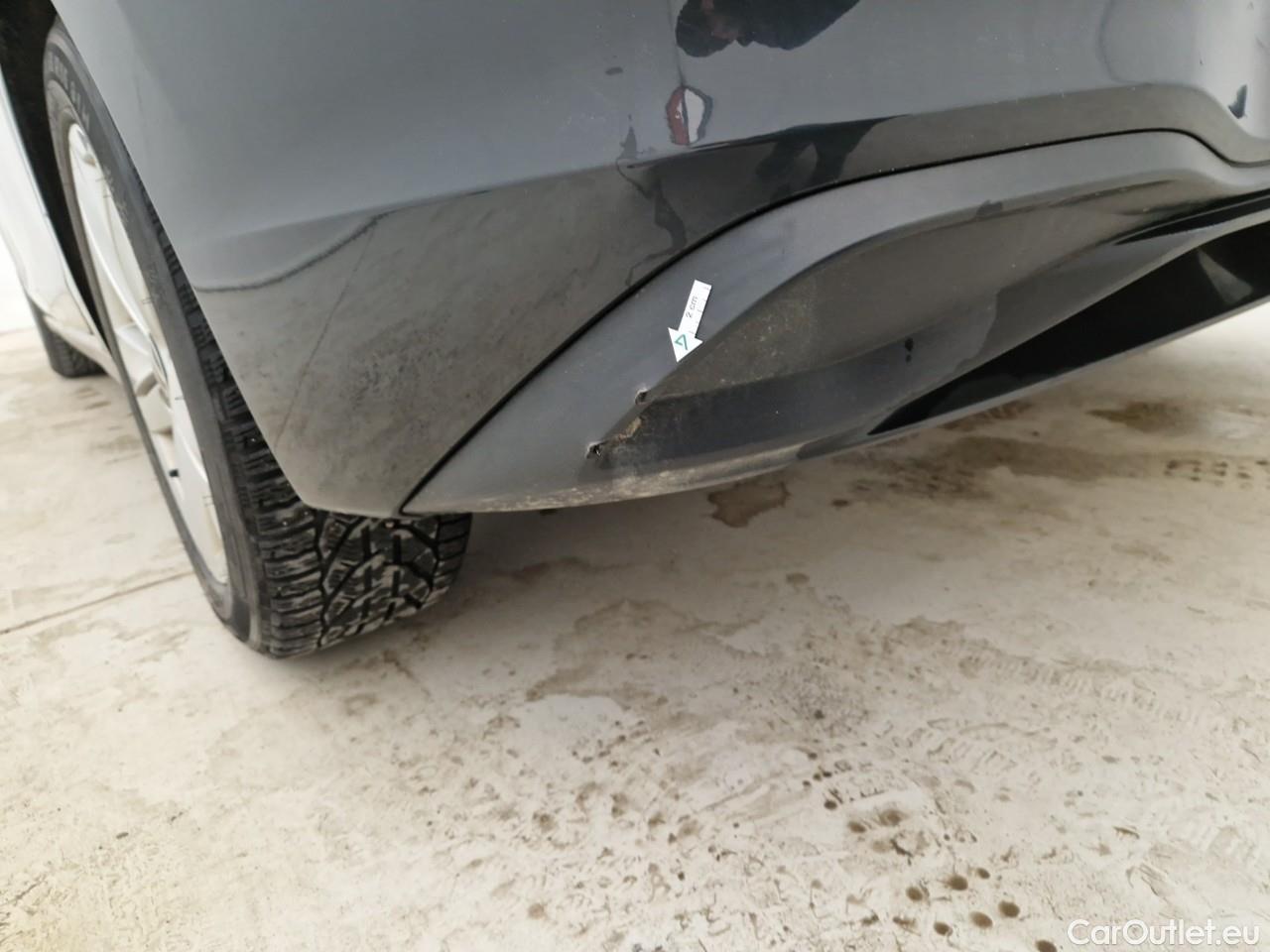  Volkswagen  Golf  Life 1.0 TSI #20