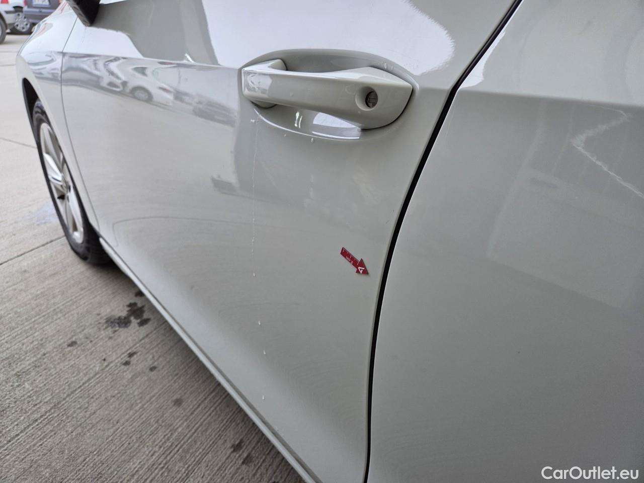  Volkswagen  Golf  Life 1.5 eTSI ACT DSG mild-Hybrid #5