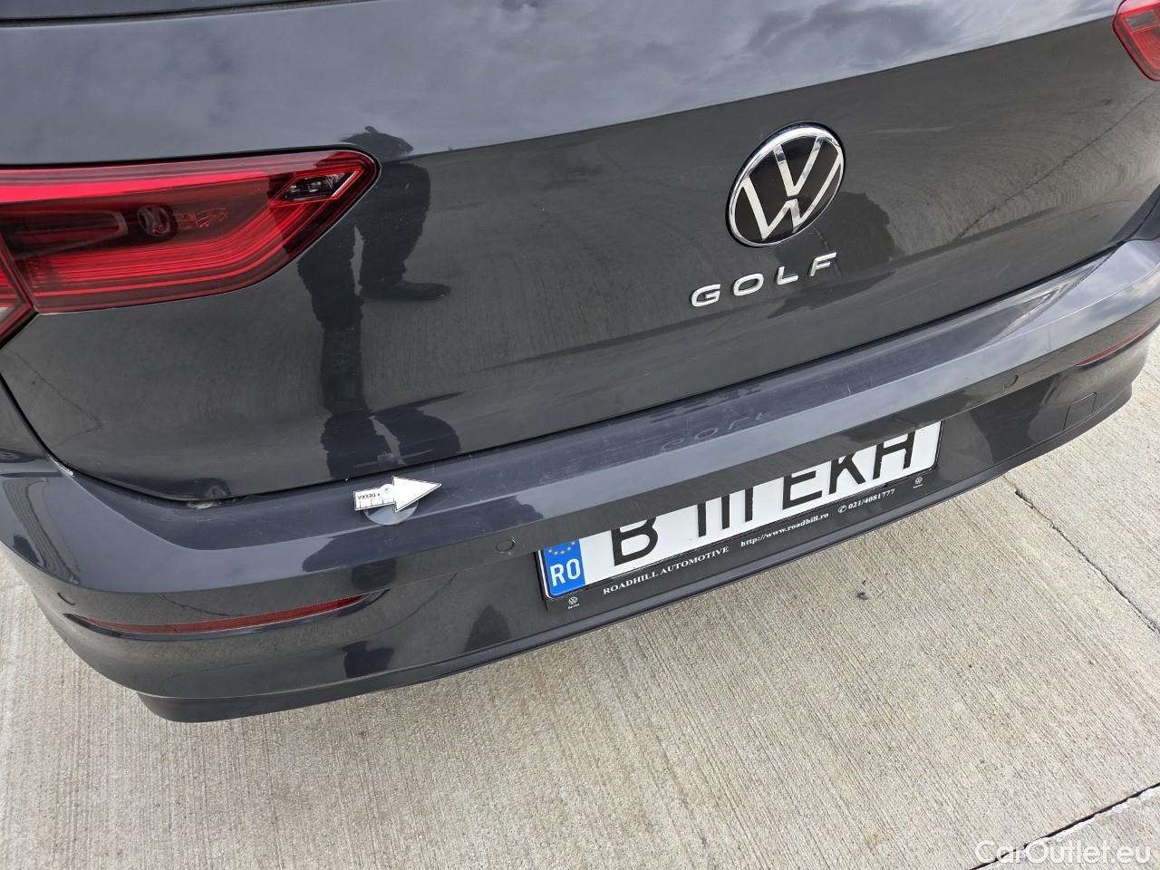  Volkswagen  Golf  Life 1.0 TSI #24