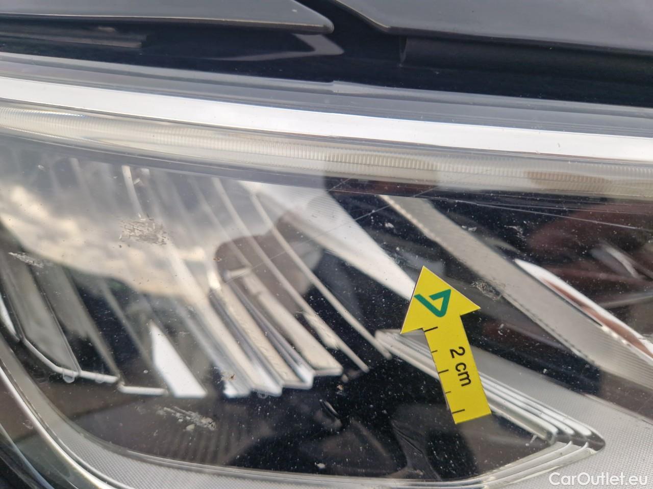  Volkswagen  Golf  Life 1.0 TSI #7