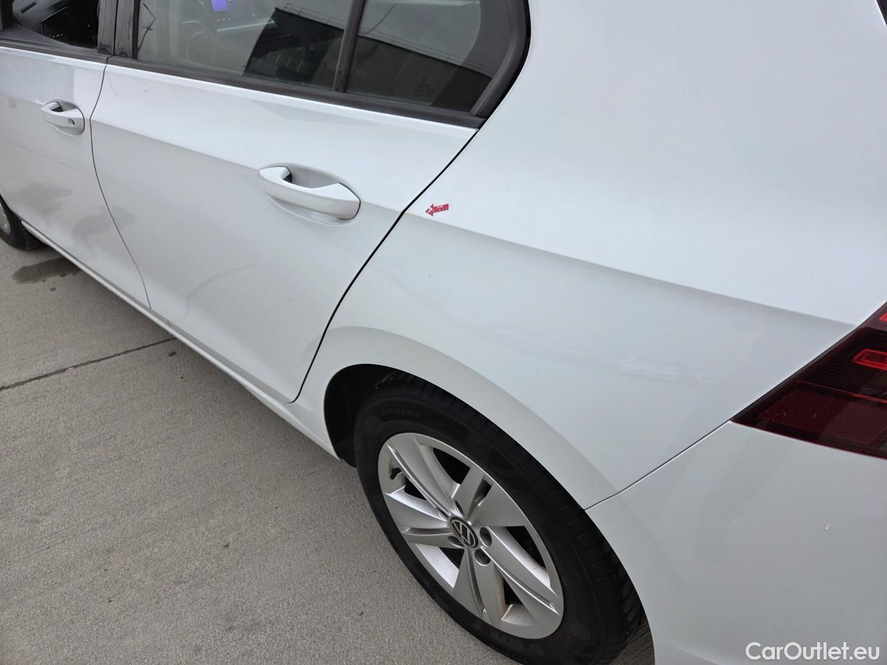  Volkswagen  Golf  Life 1.5 eTSI ACT DSG mild-Hybrid #38