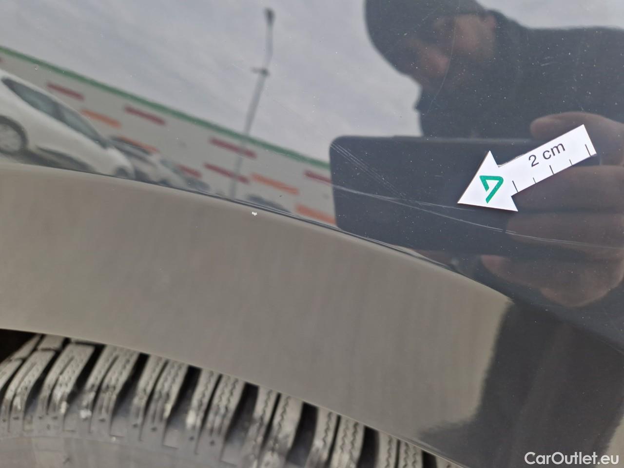  Volkswagen  Golf  Life 1.0 TSI #29