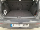  Volkswagen  Golf  Life 1.0 TSI #9