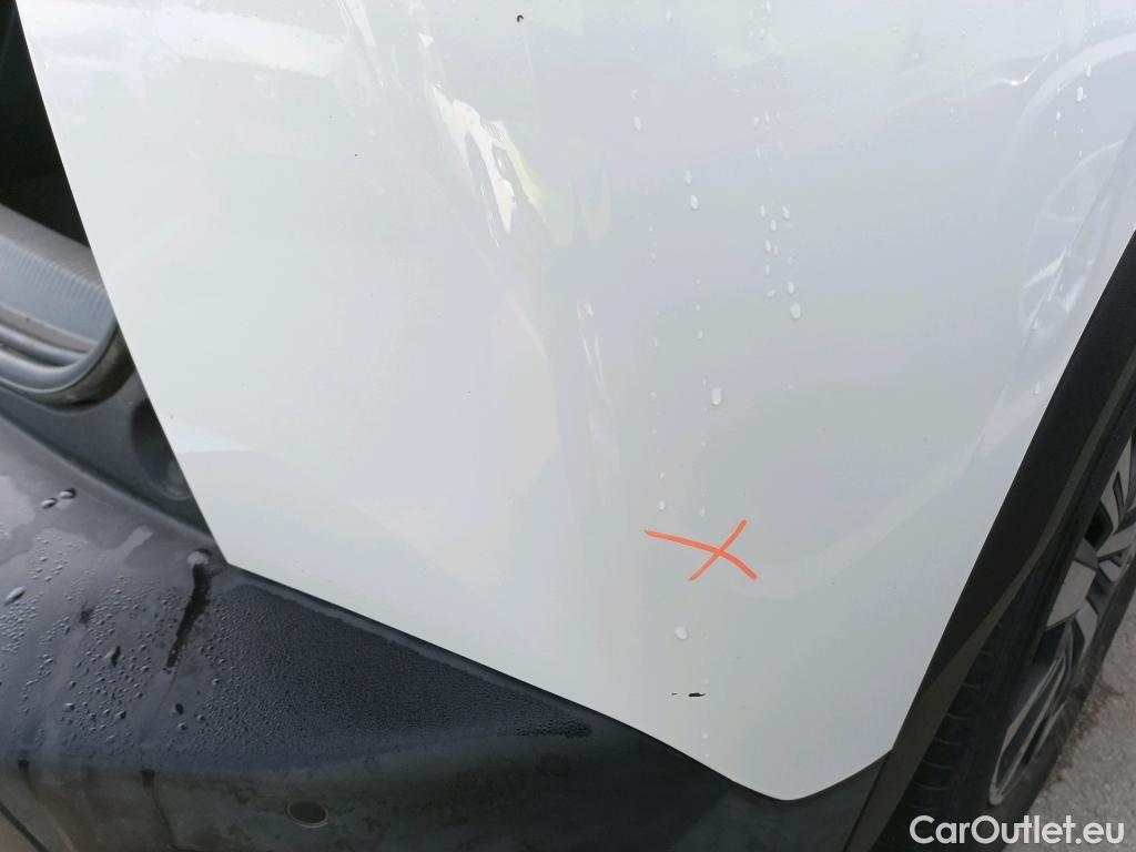  Peugeot  2008 PEUGEOT  / 2019 / 5P / todoterreno Active Puretech 100 S&S BVM6 #10