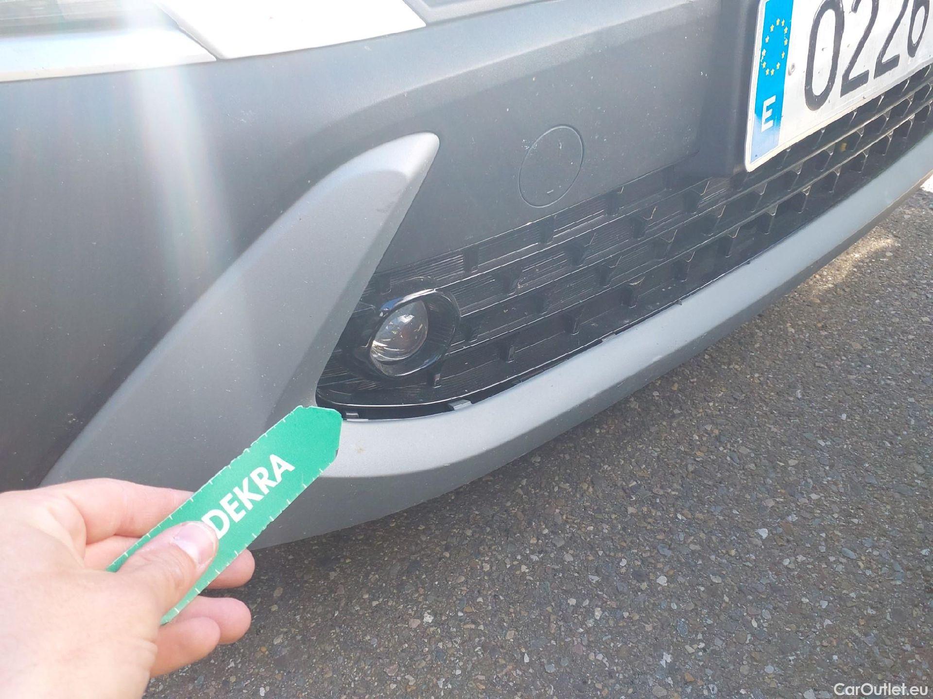  Hyundai  Konna HYUNDAI Kona  todoterreno 1.6 CRDI 136CV 48V Maxx 4X2 #37