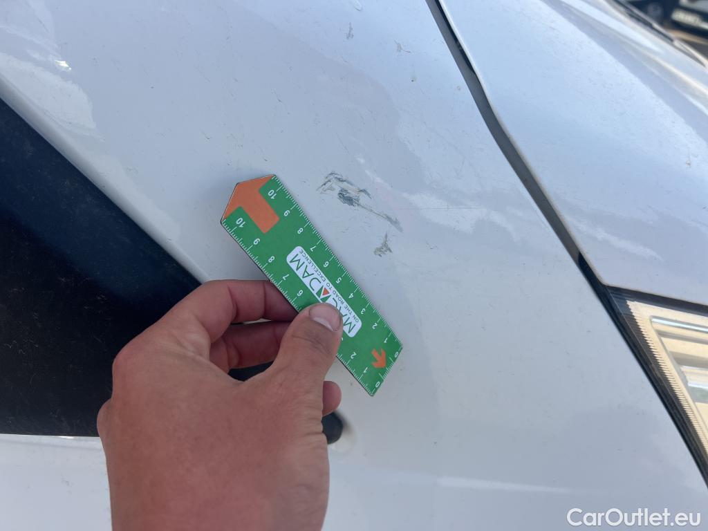  Ford  Transit FORD  / 2013 / 4P / furgón 310 77kW L2H2 Van Trend FWD #37