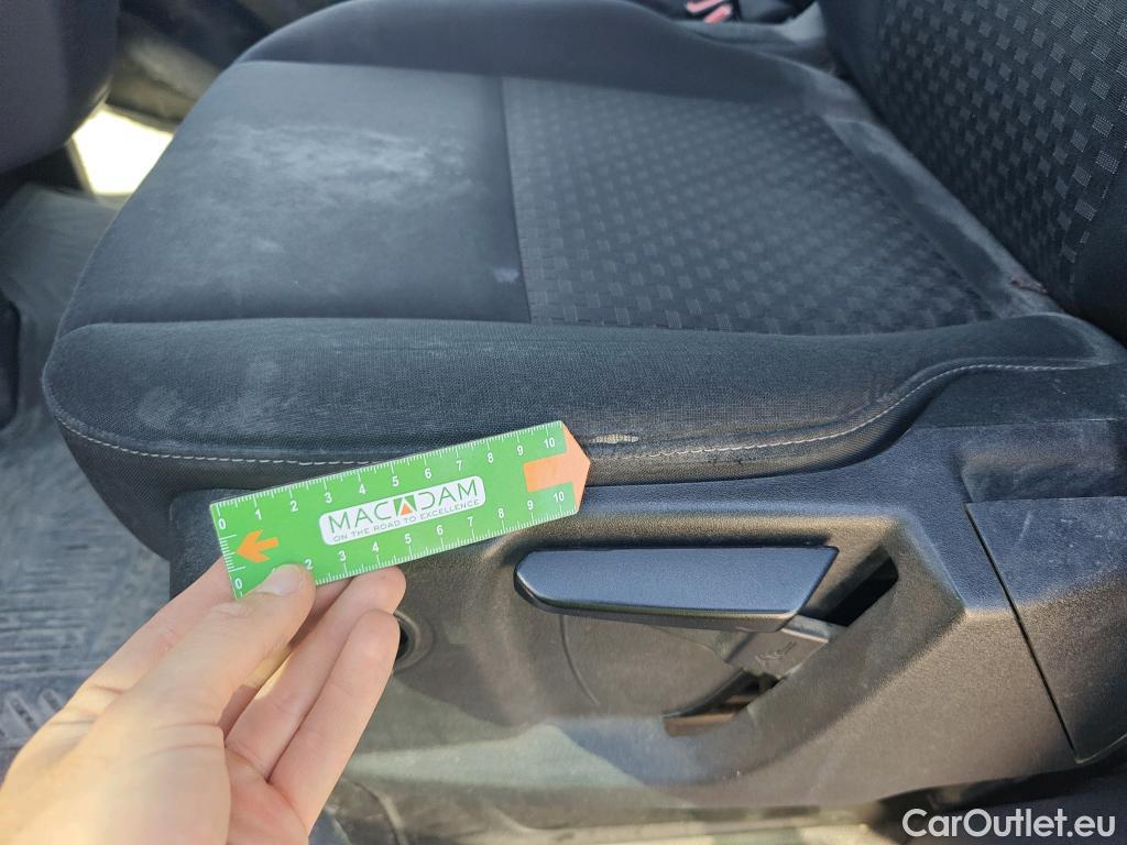  Ford  Transit FORD  / 2013 / 4P / furgón 350 96kW L4H3 Van Trend RWD #17