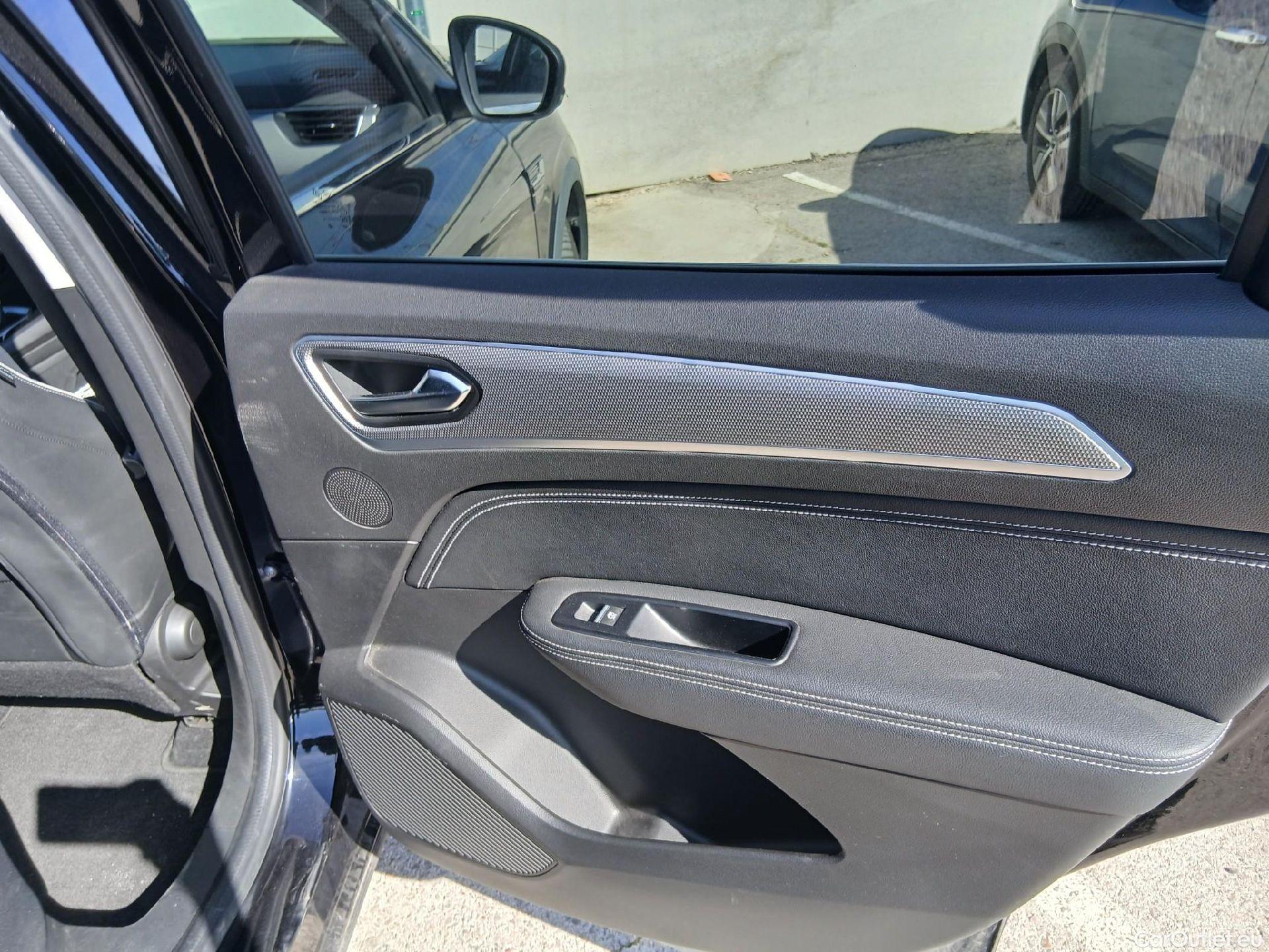  Renault  Arkana RENAULT  / 2021 / 5P / todoterreno Zen TCe 103kW(140CV) EDC Microhíbrido #28