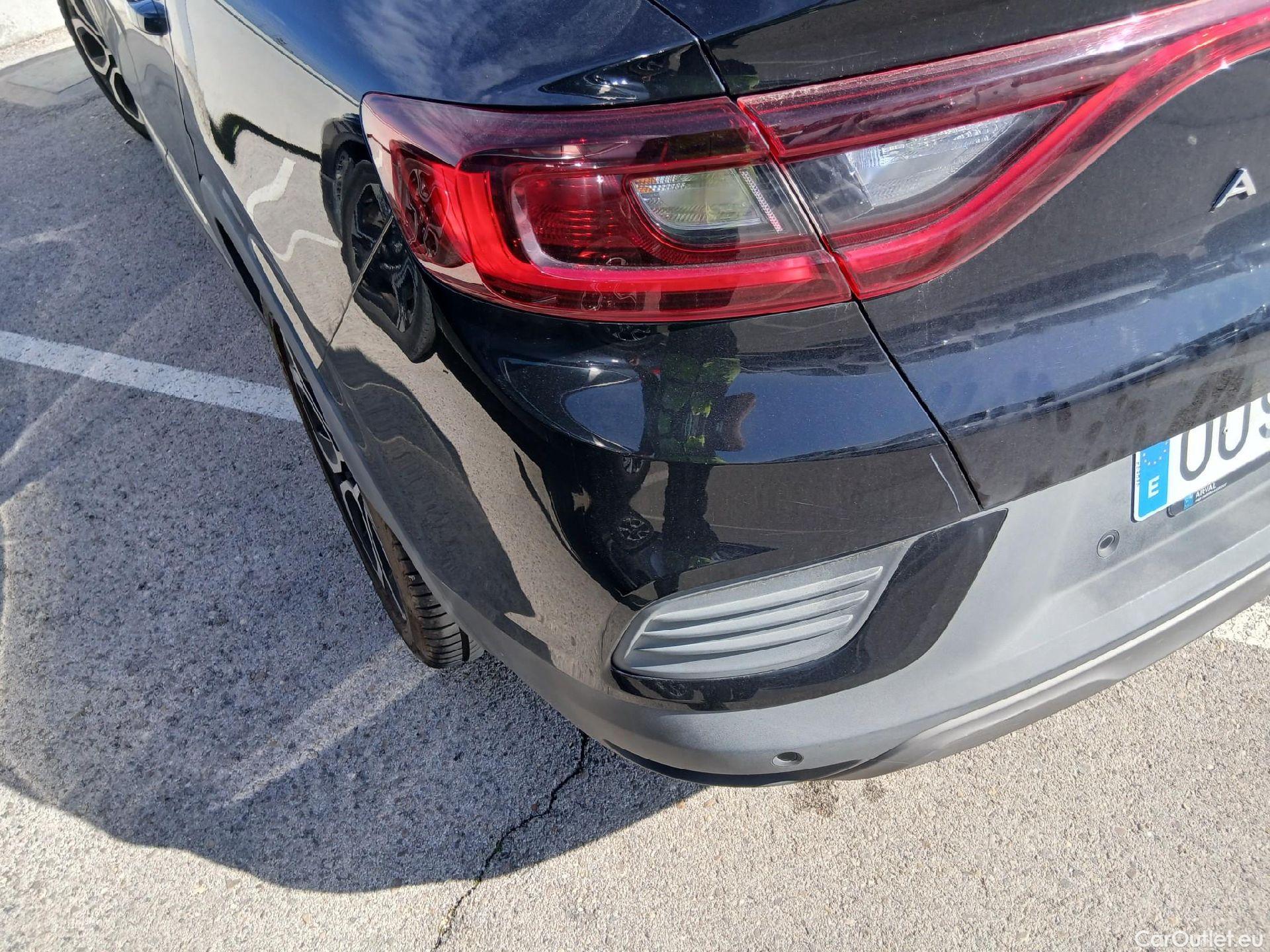  Renault  Arkana RENAULT  / 2021 / 5P / todoterreno Zen TCe 103kW(140CV) EDC Microhíbrido #15