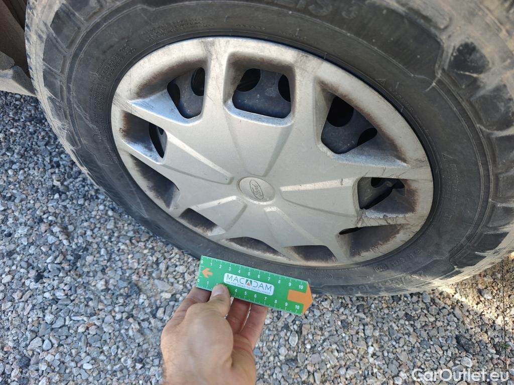  Ford  Transit FORD  / 2013 / 4P / furgón 350 96kW L4H3 Van Trend RWD #37