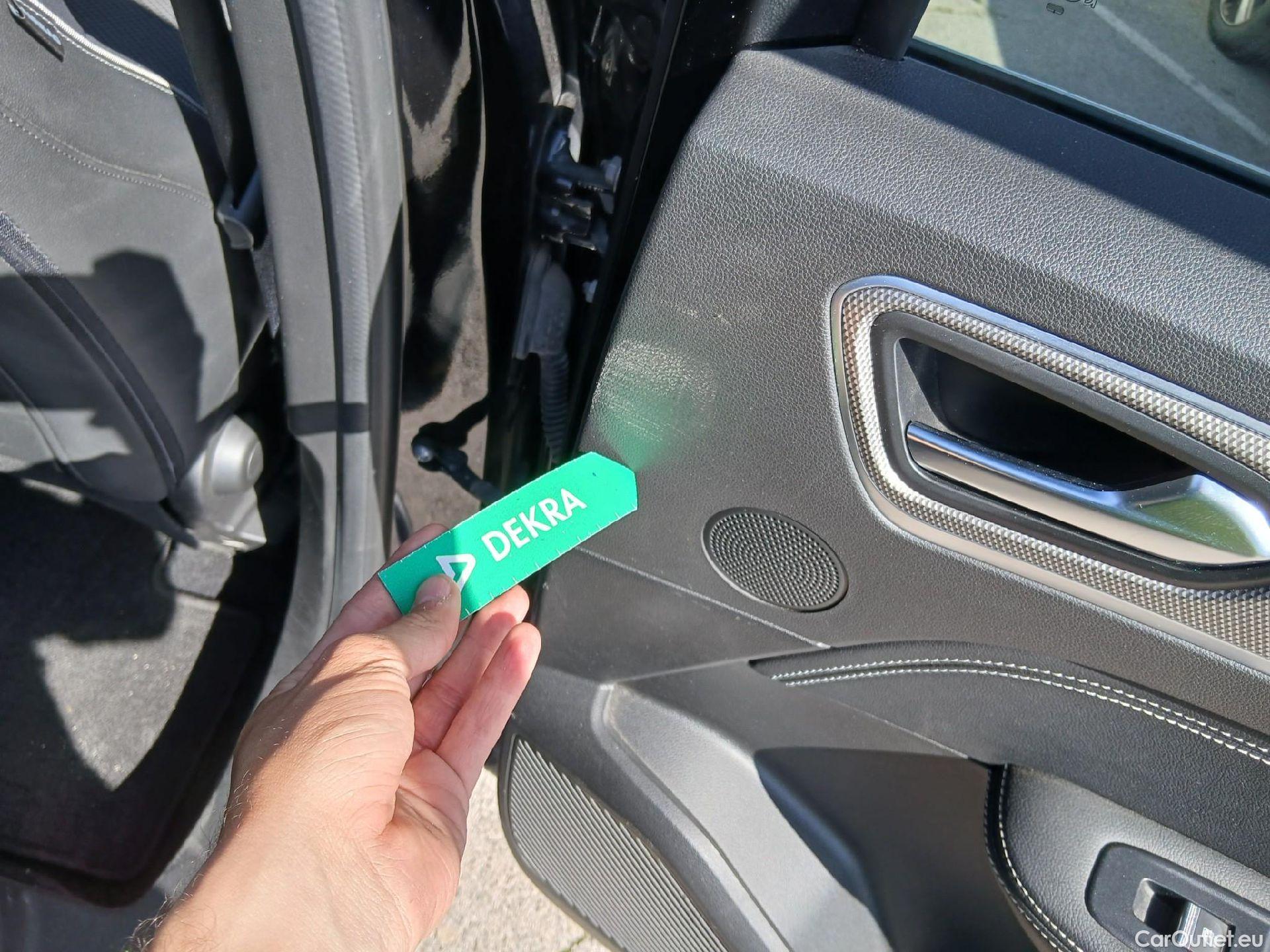  Renault  Arkana RENAULT  / 2021 / 5P / todoterreno Zen TCe 103kW(140CV) EDC Microhíbrido #27