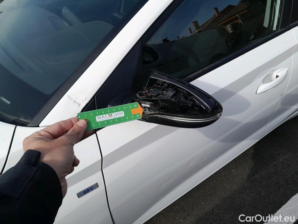  Hyundai  i20 HYUNDAI  / 2020 / 5P / berlina con portón 1.0 TGDI 74kW (100CV) 48V Essence #14