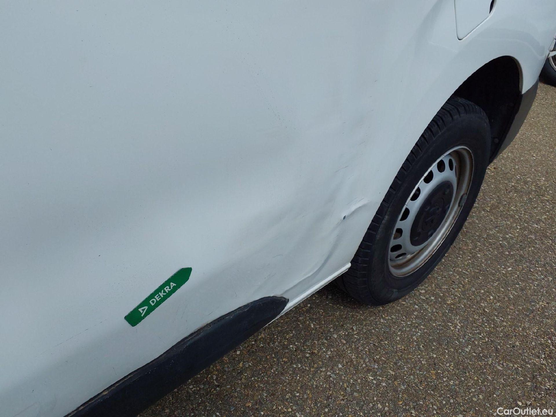  Peugeot  Expert PEUGEOT  / 2016 / 4P / furgón Furgón Pro 2.0 BlueHDi 120 S&S Standard #9