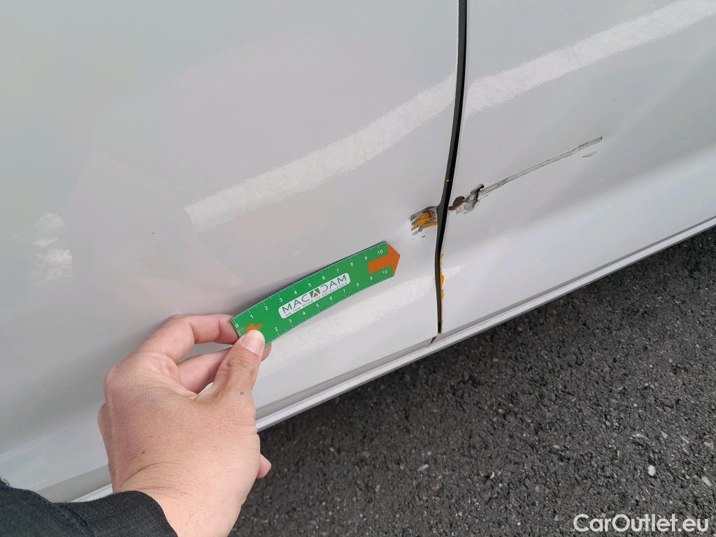  Hyundai  i20 HYUNDAI  / 2020 / 5P / berlina con portón 1.0 TGDI 74kW (100CV) 48V Essence #11