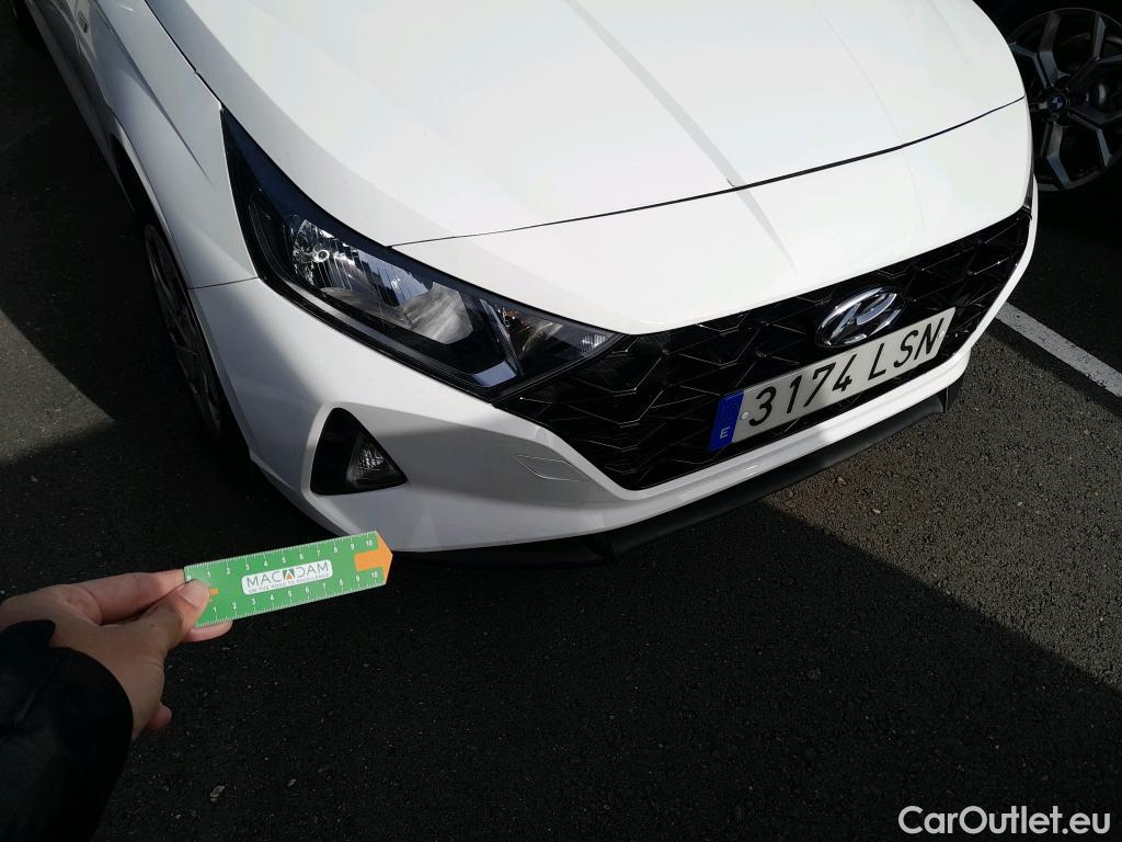  Hyundai  i20 HYUNDAI  / 2020 / 5P / berlina con portón 1.0 TGDI 74kW (100CV) 48V Essence #29