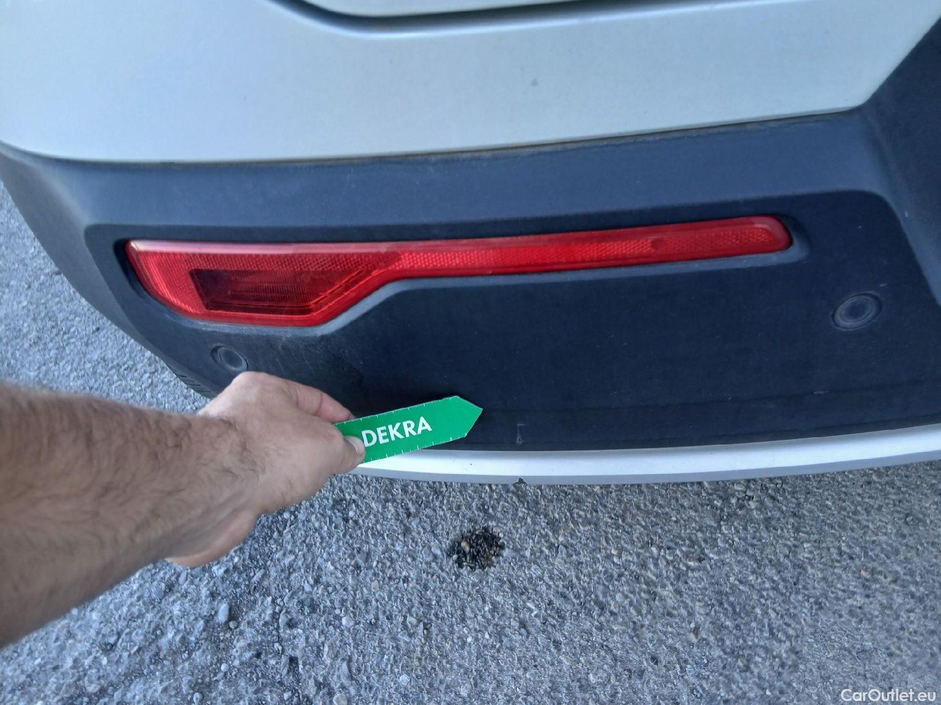  Volvo  XC 40 VOLVO XC40 / 2021 / 5P / todoterreno 2.0 B3 G Core Dark Auto #7