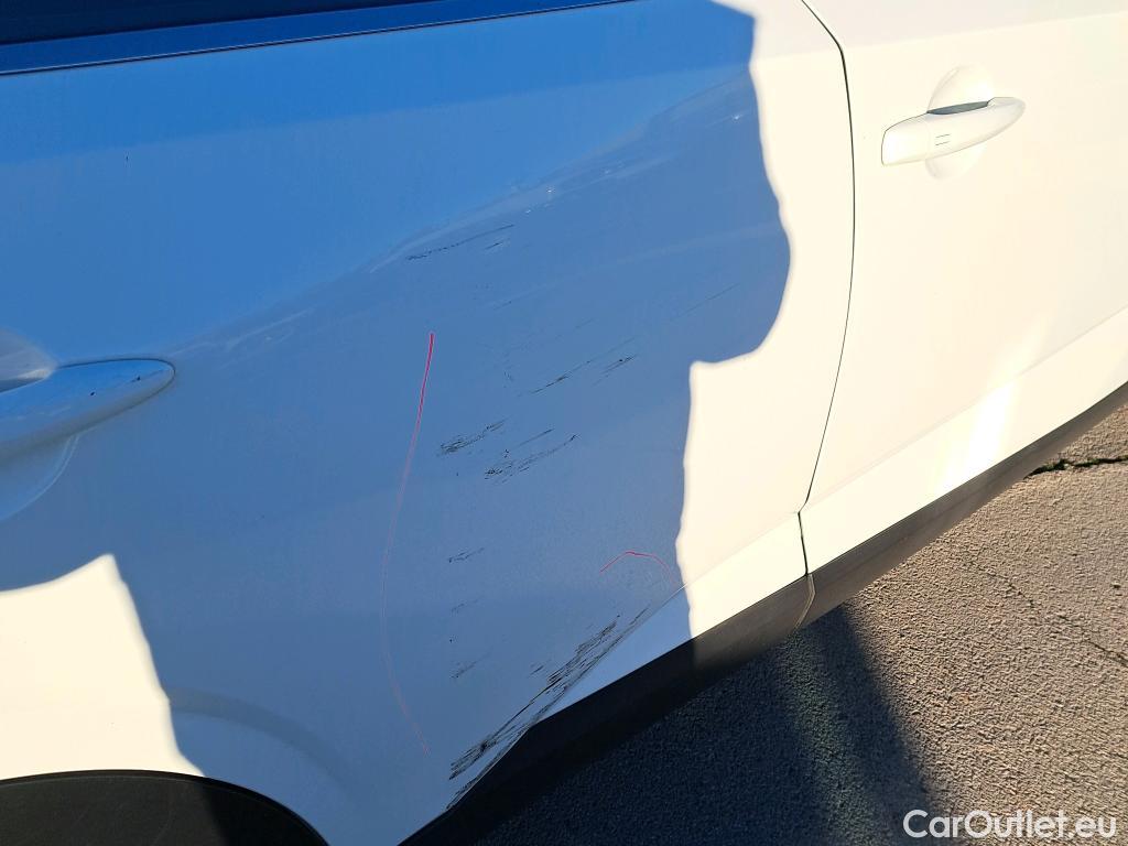  Nissan  Qashqai NISSAN  / 2021 / 5P / todoterreno DIG-T 103kW (140CV) mHEV 4x2 Acenta #1