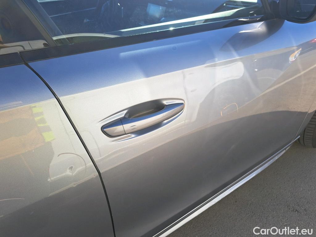  Peugeot  508 PEUGEOT  / 2018 / 5P / berlina con portón 5P Active Pack BlueHDi 130 S&S EAT8 (AC2) #41