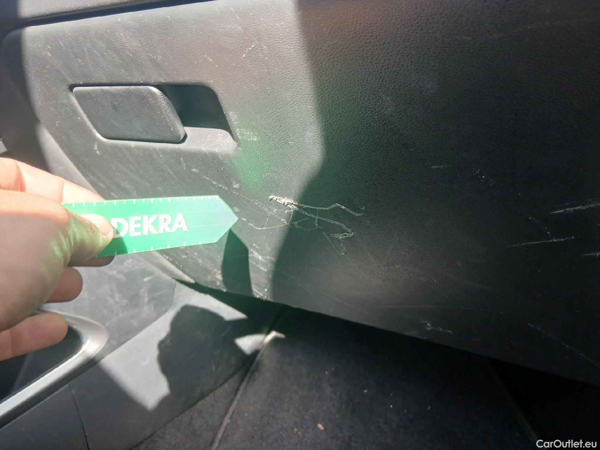  Hyundai  Tucson HYUNDAI  / 2020 / 5P / todoterreno 1.6 TGDI 110kW (150CV) 48V Tecno Sky DCT #15