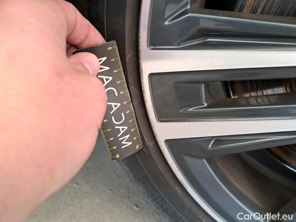  Bmw  Serie 2 BMW Série 2 Gran Coupé / 2019 / 4P / Berline 220D AUTO Business Design #21